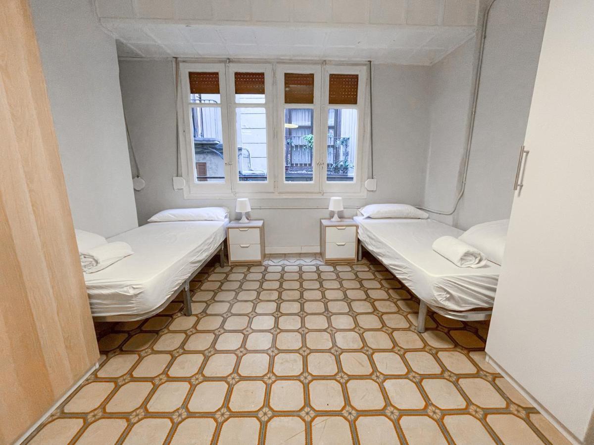 Az The Old Town Hostel - Coliving Zaragoza Ngoại thất bức ảnh