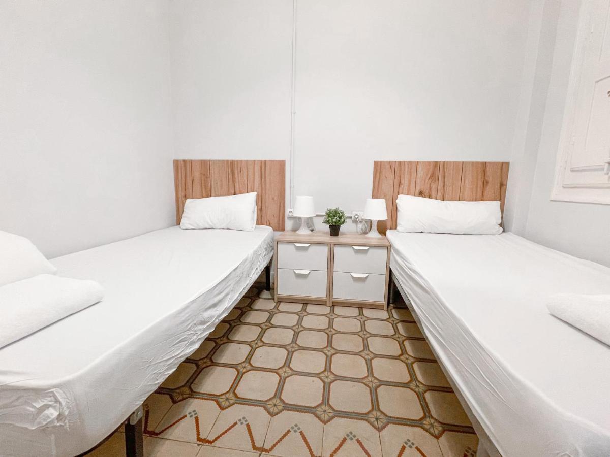 Az The Old Town Hostel - Coliving Zaragoza Ngoại thất bức ảnh