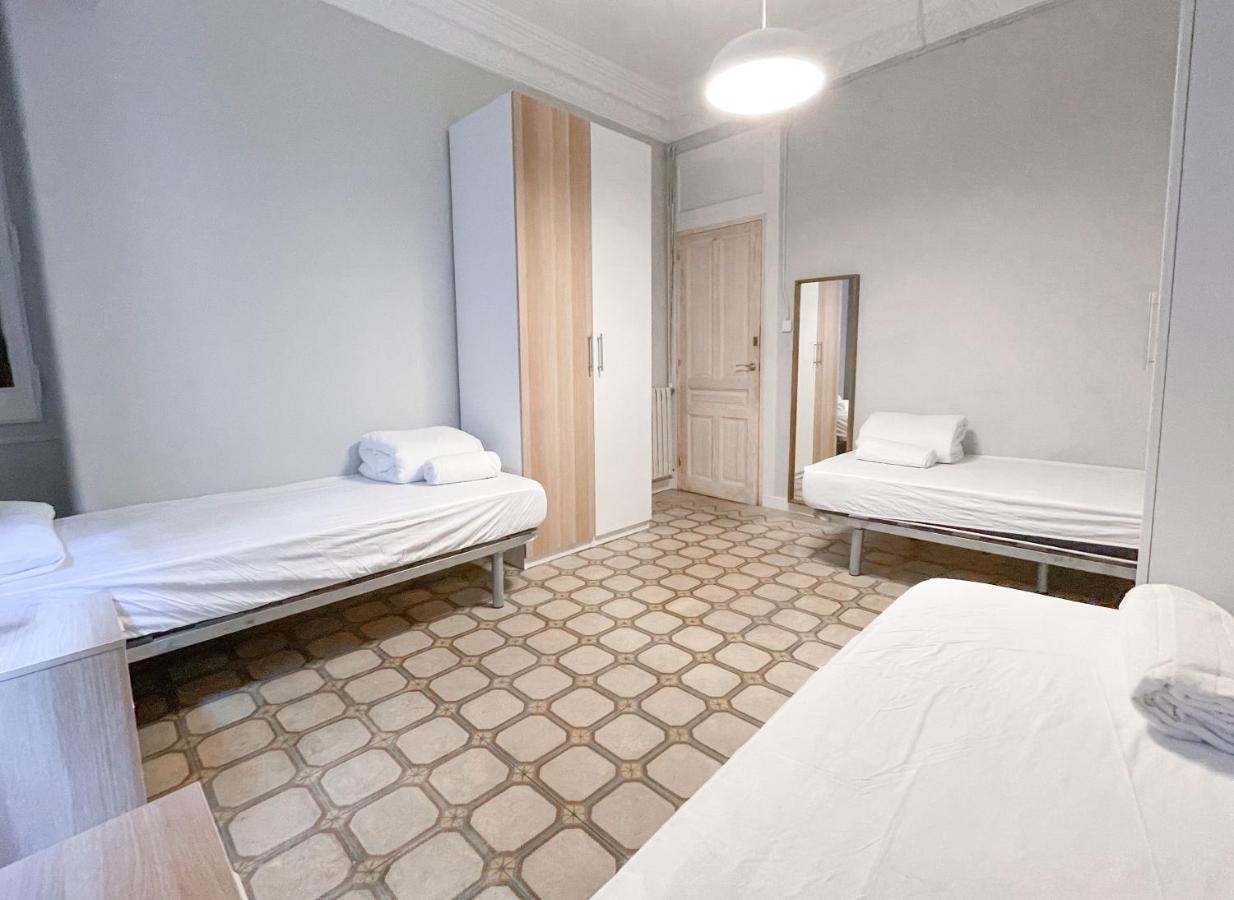 Az The Old Town Hostel - Coliving Zaragoza Ngoại thất bức ảnh